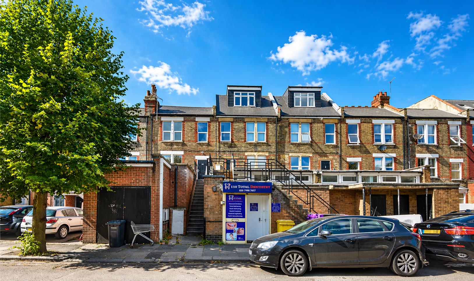 Flat Regent's Park Road in Greater London