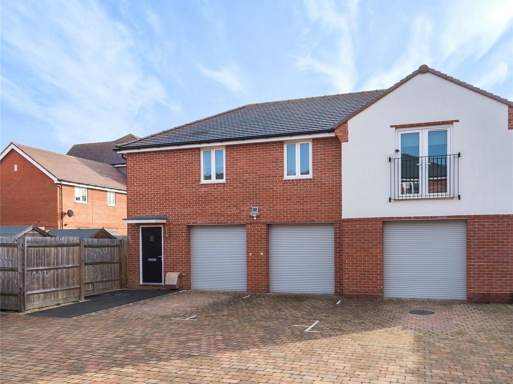 House Firecracker Drive in Fareham