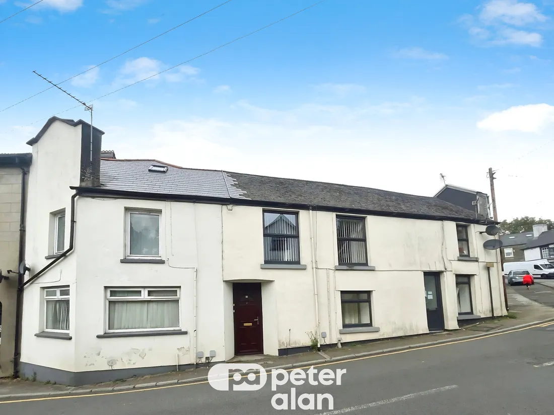 Flat Stryd Fawr in Pontyclun