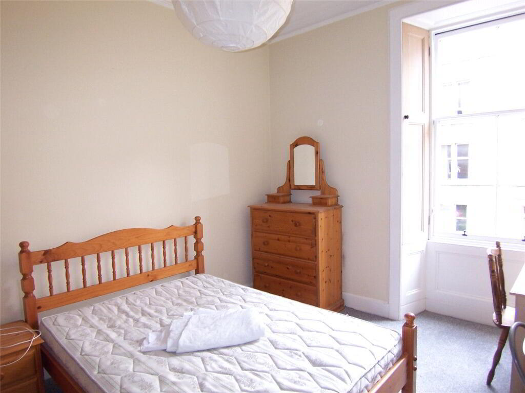 Flat New Mart Road in City of Edinburgh