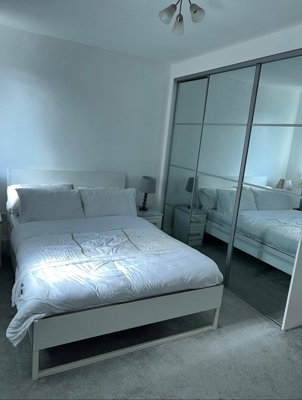 Room Lisgar Terrace in Greater London