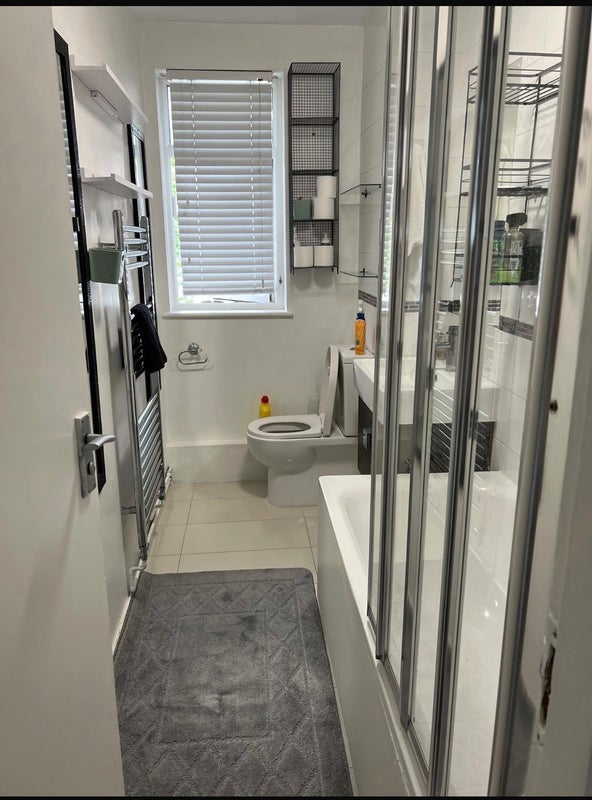 Room Lisgar Terrace in Greater London