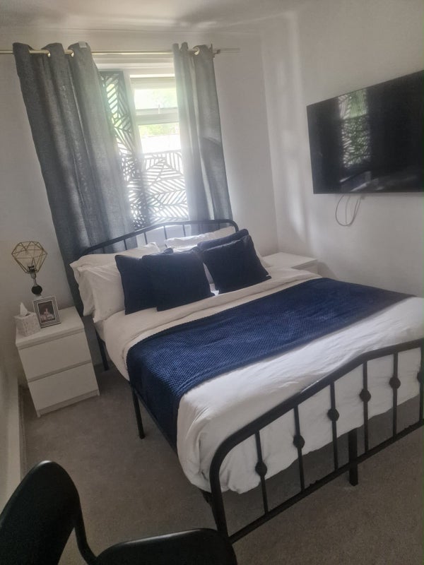 Room Lisgar Terrace in Greater London