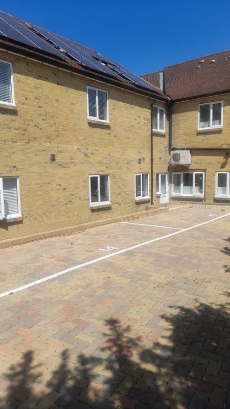 Room Church Road in Maidstone