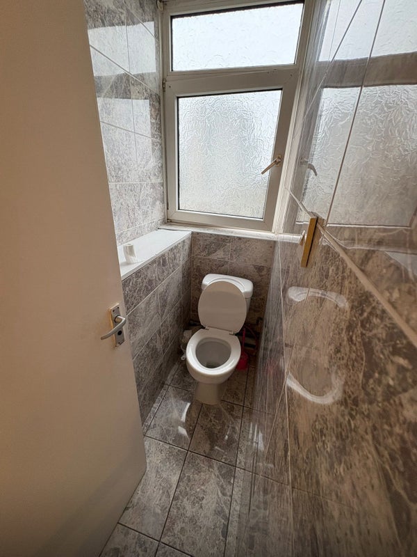 Room Rowstock Gardens in Greater London