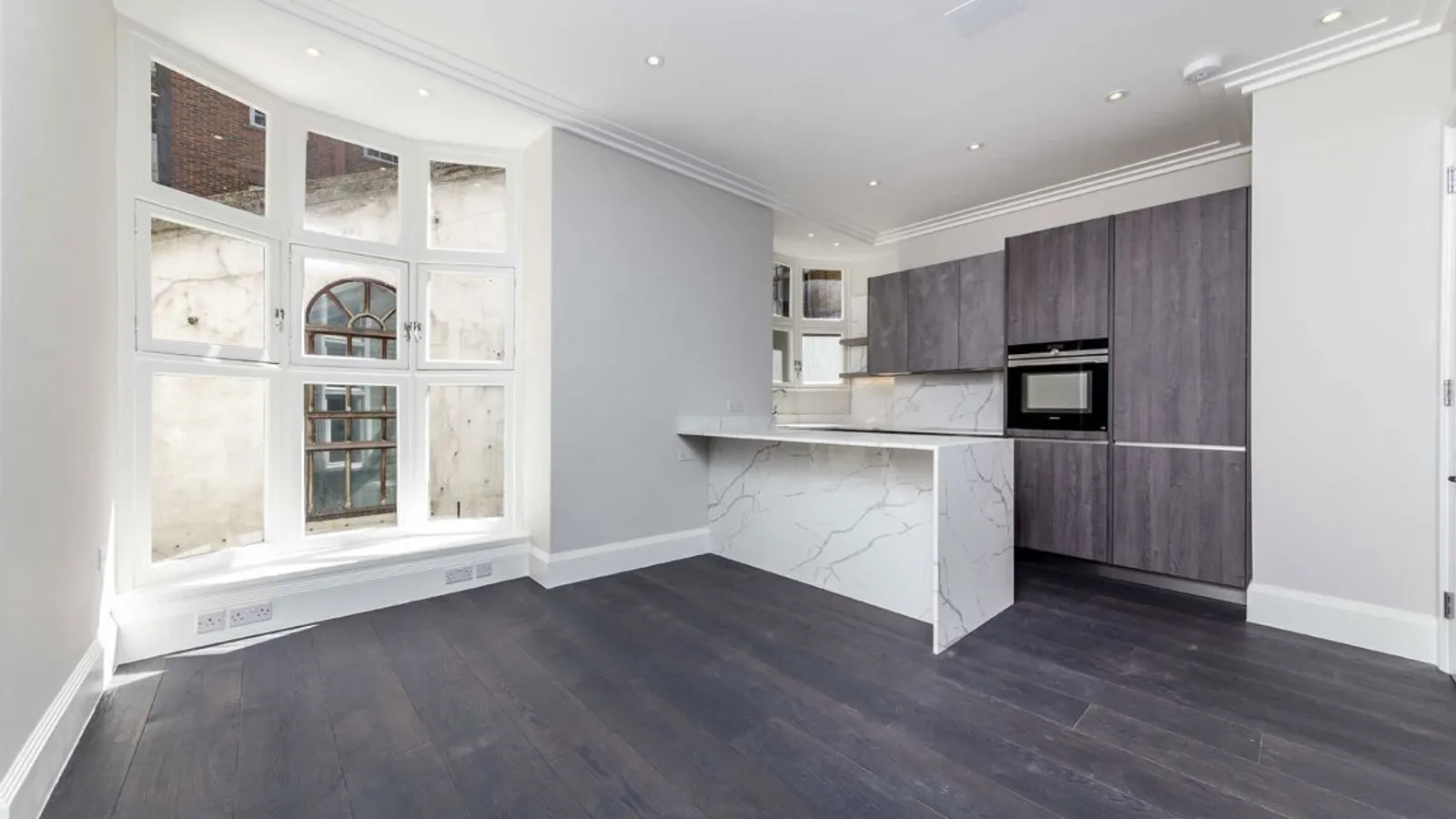 Flat Berkeley Street in City of Westminster