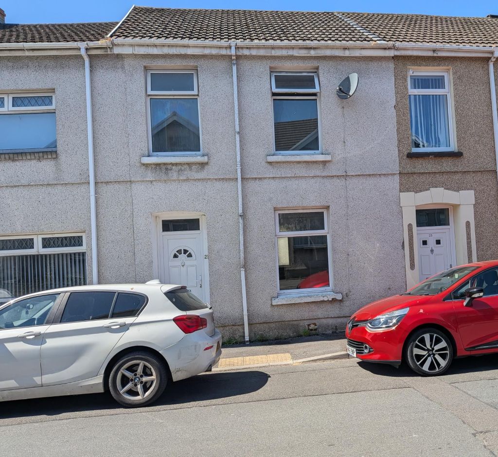 House Upper Robinson Street in Llanelli