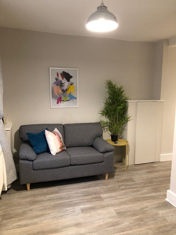 Room Avon Street in Coventry