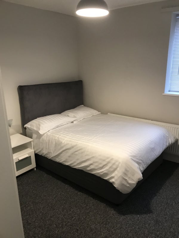 Room Avon Street in Coventry