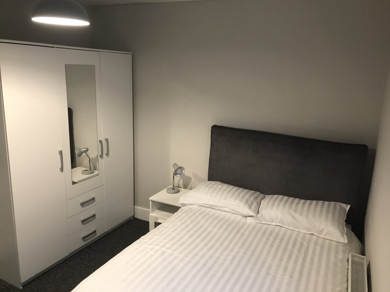 Room Avon Street in Coventry