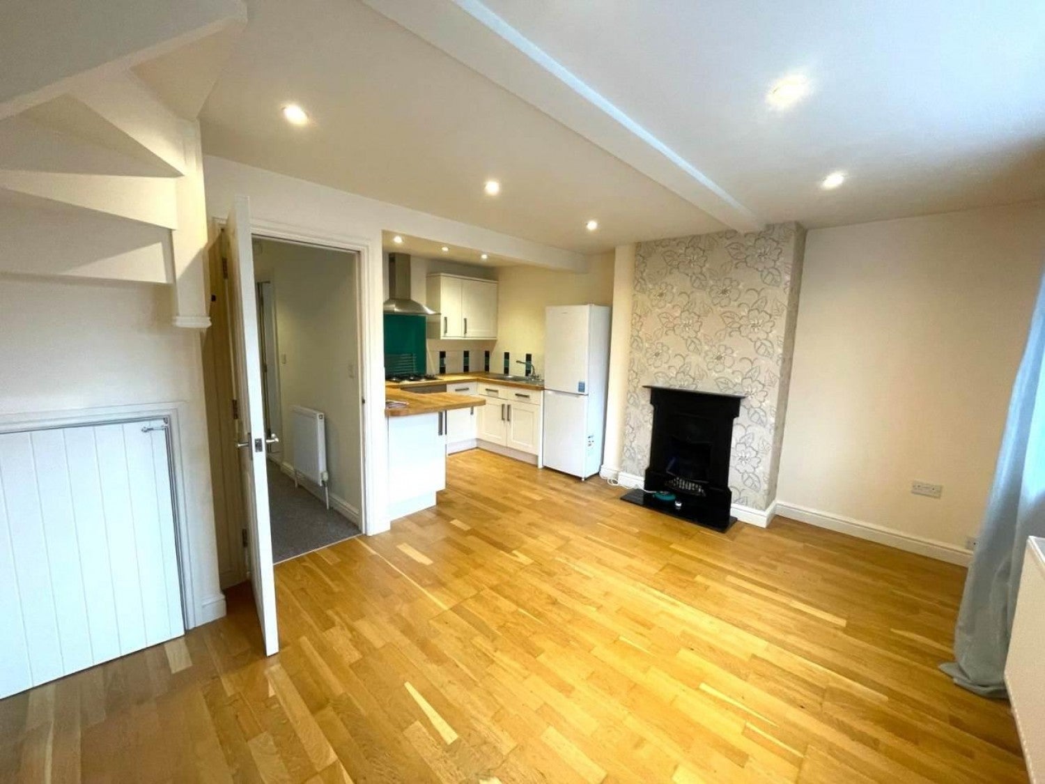 Flat Raymend Road in Bristol