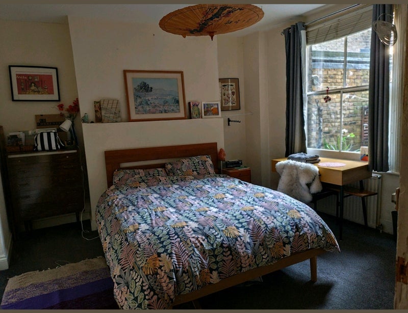 Flat Canning Road in Greater London