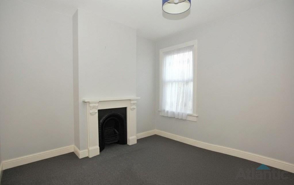 Flat Lea Bridge Road in Greater London