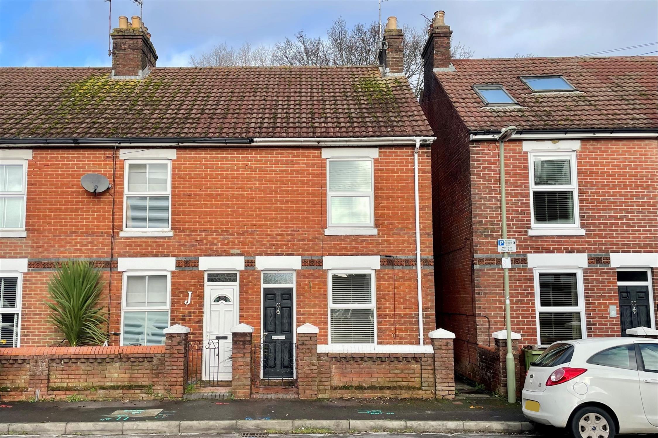 House New Road in Fareham