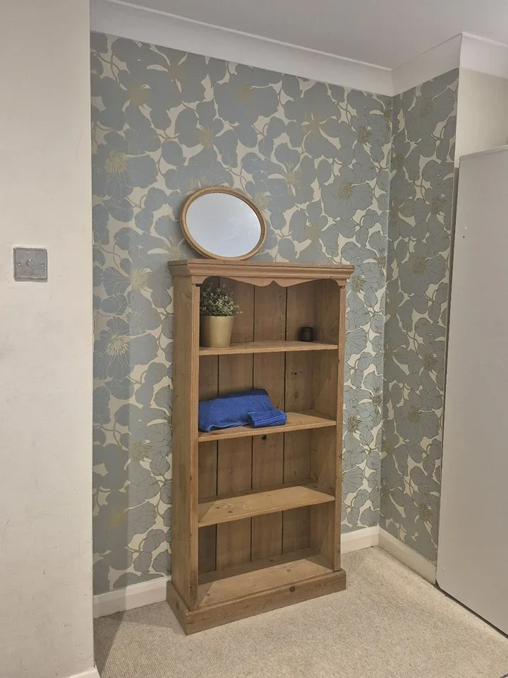 Room Churston Close in Greater London