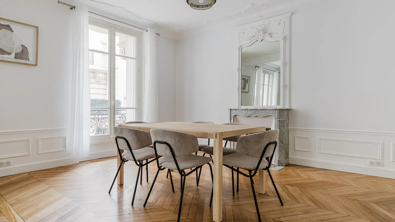 Appartement Rue la Condamine à Paris