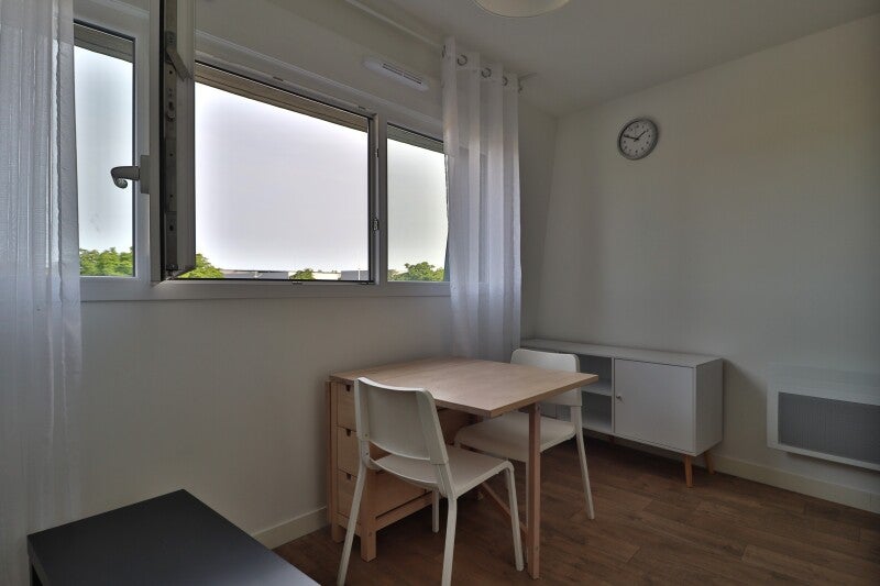 Chambre Rue Victor Hugo à Rosières-près-Troyes