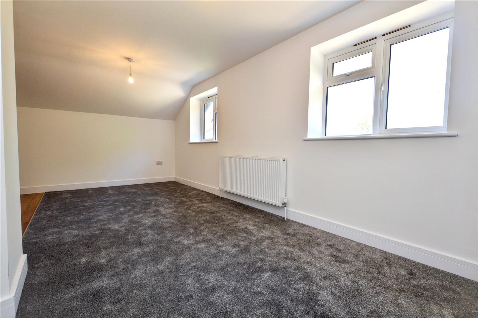 Flat Hankham Hall Road in Wealden
