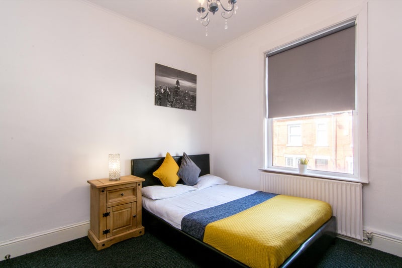 Flat Imperial Road in Nottingham