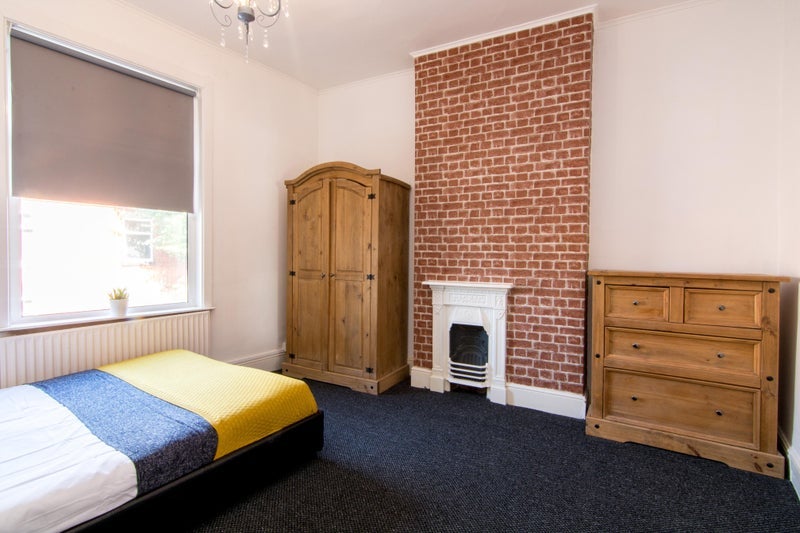 Flat Imperial Road in Nottingham