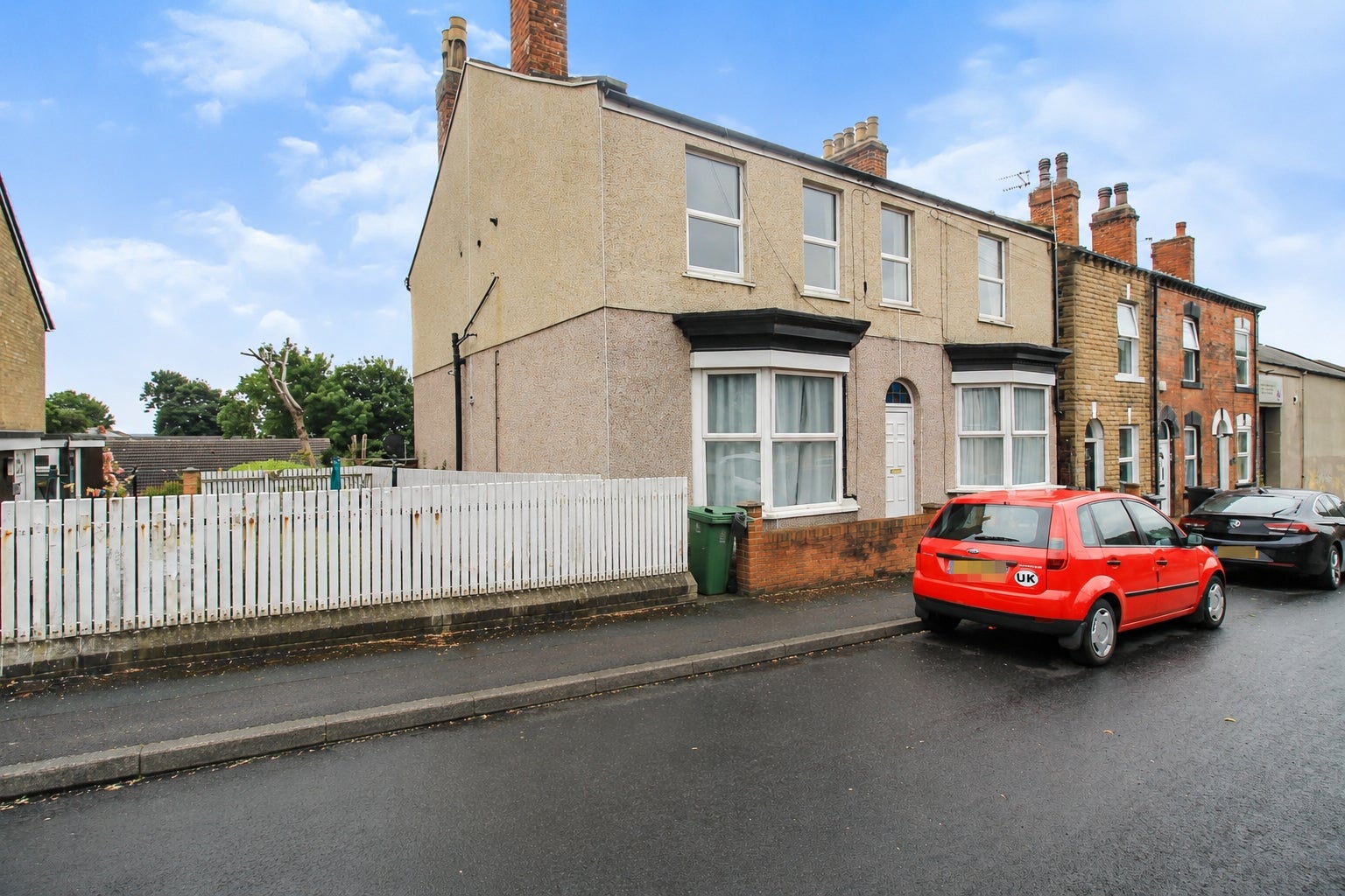 Flat Dixon Lane in Leeds