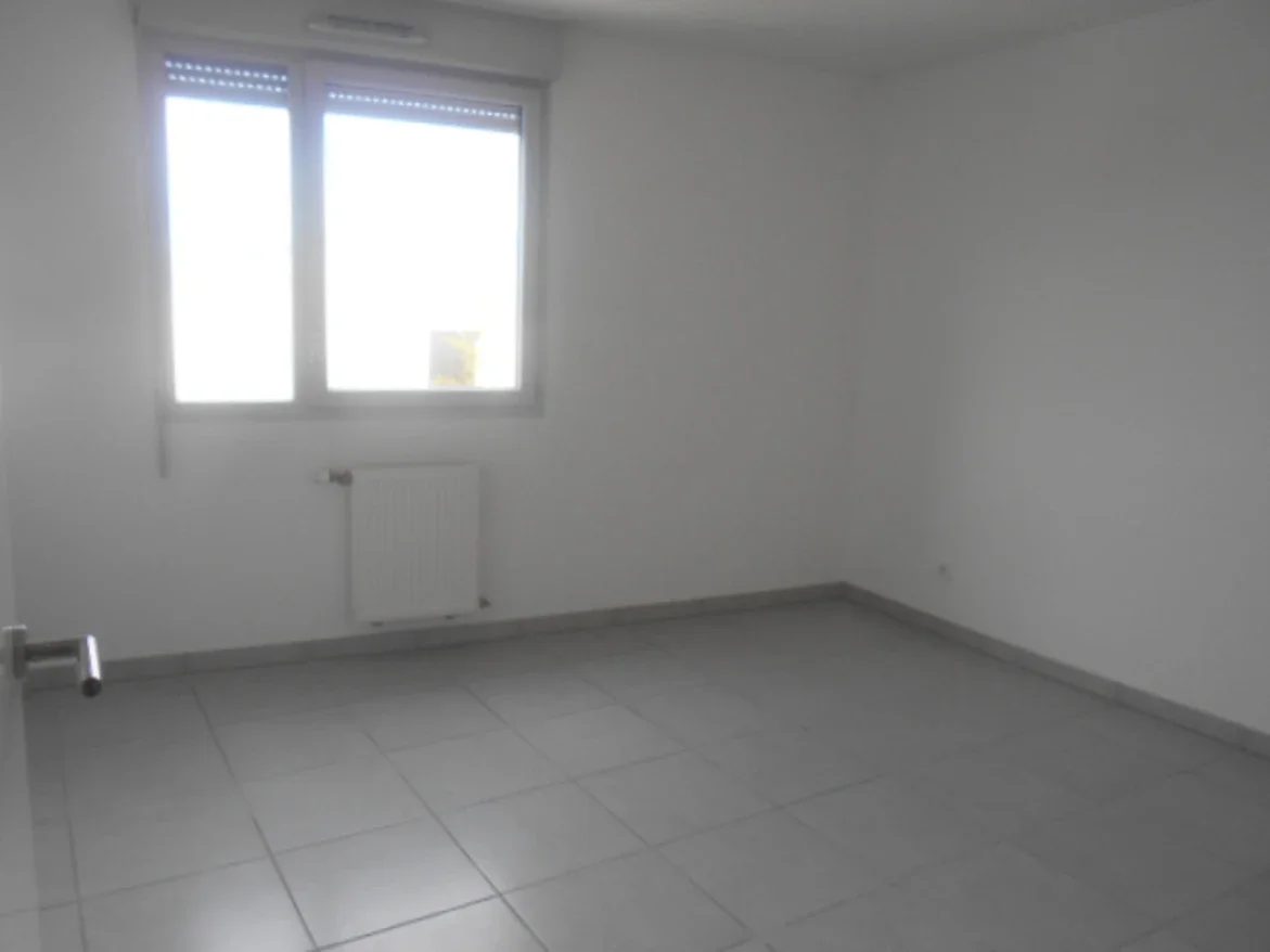 Flat Rue Berthy Albrecht in Toulouse