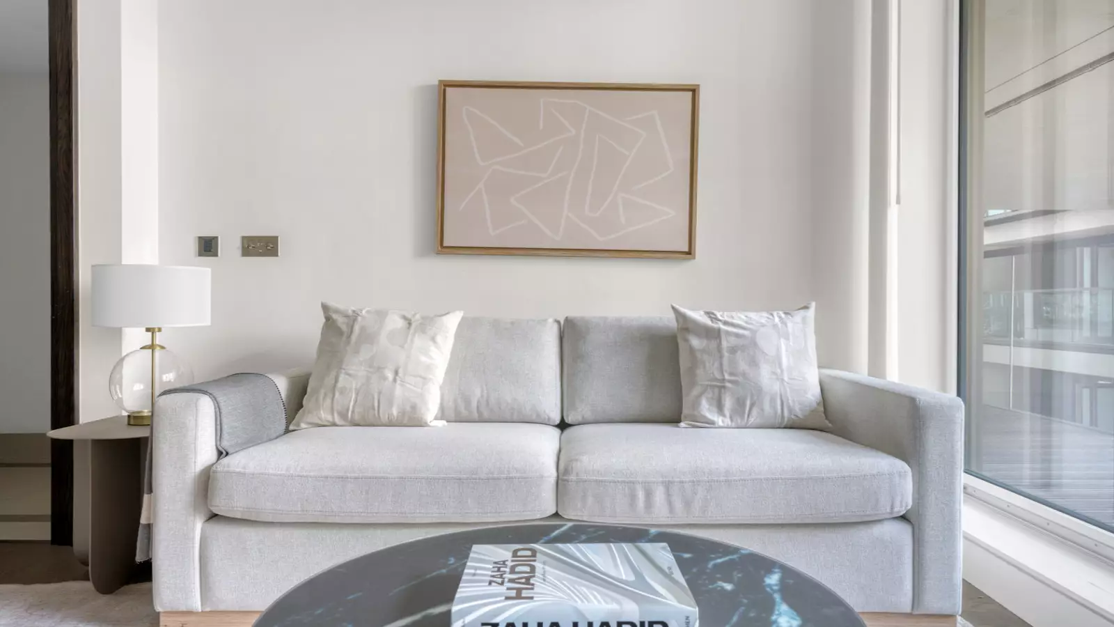 Flat Radnor Terrace in Greater London