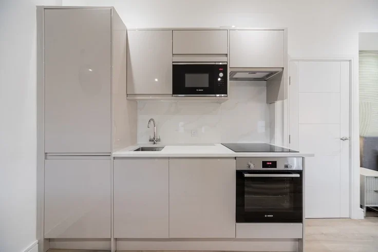 Flat Sussex Gardens in City of Westminster