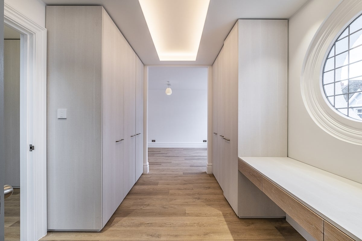 Flat Luttrell Avenue in Greater London