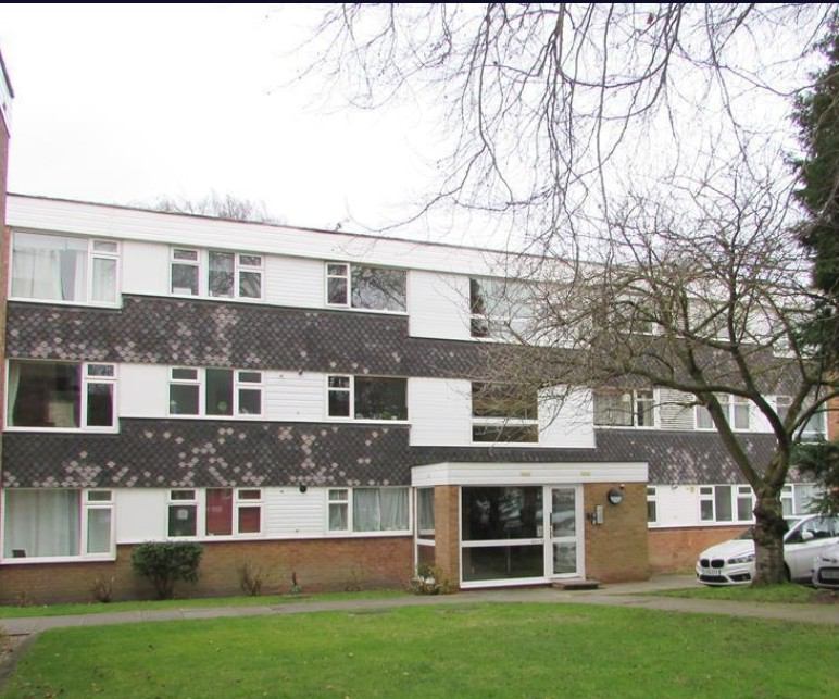 Room Milcote Road in Metropolitan Borough of Solihull