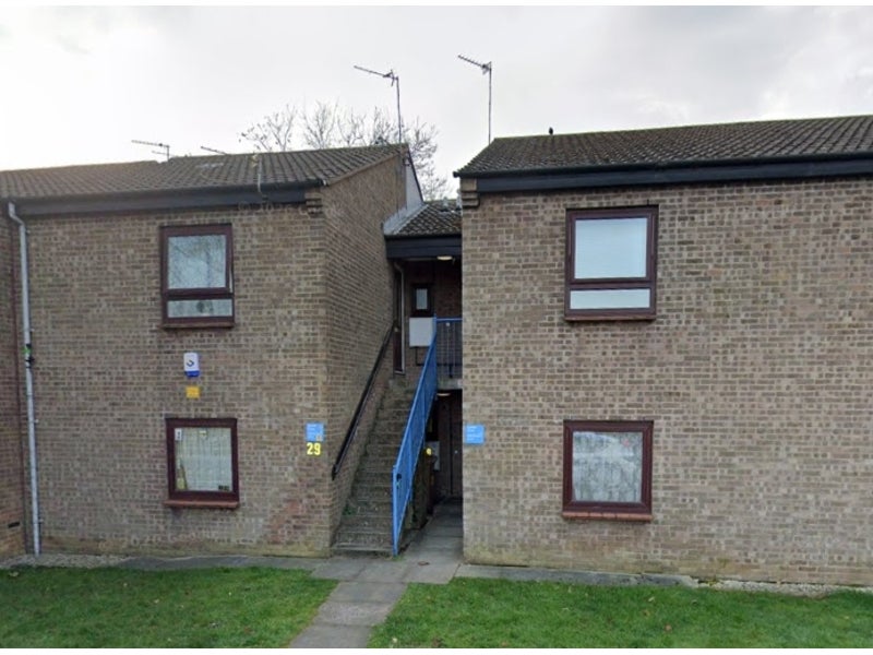 Flat Rendel Close in Newton-le-Willows