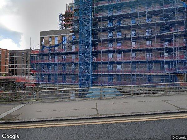 Flat Halewood Way in Greater London