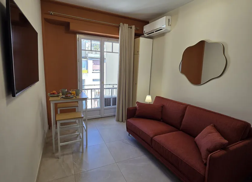 Flat Boulevard Gambetta in Nice