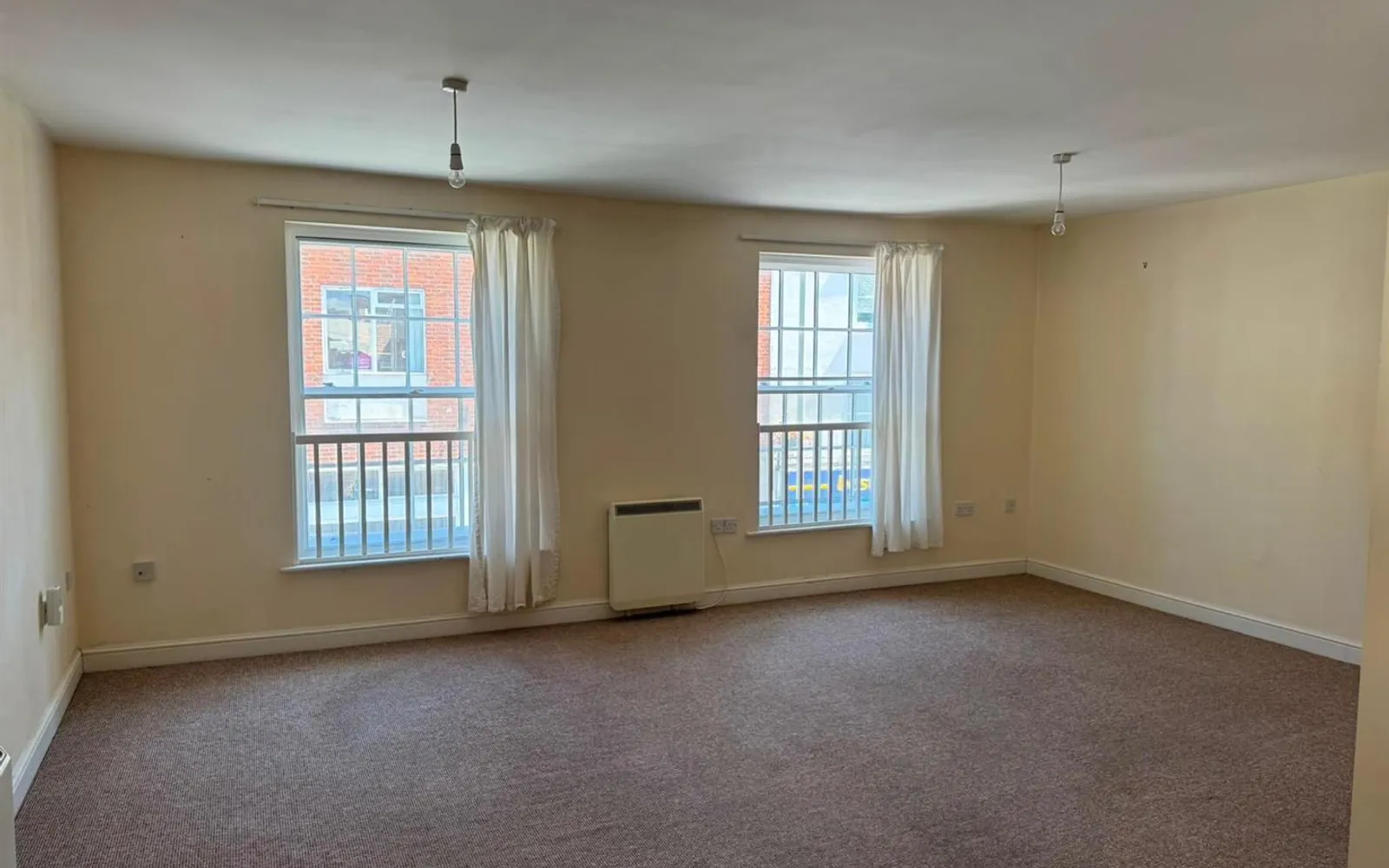 Flat Bampton Street in Mid Devon
