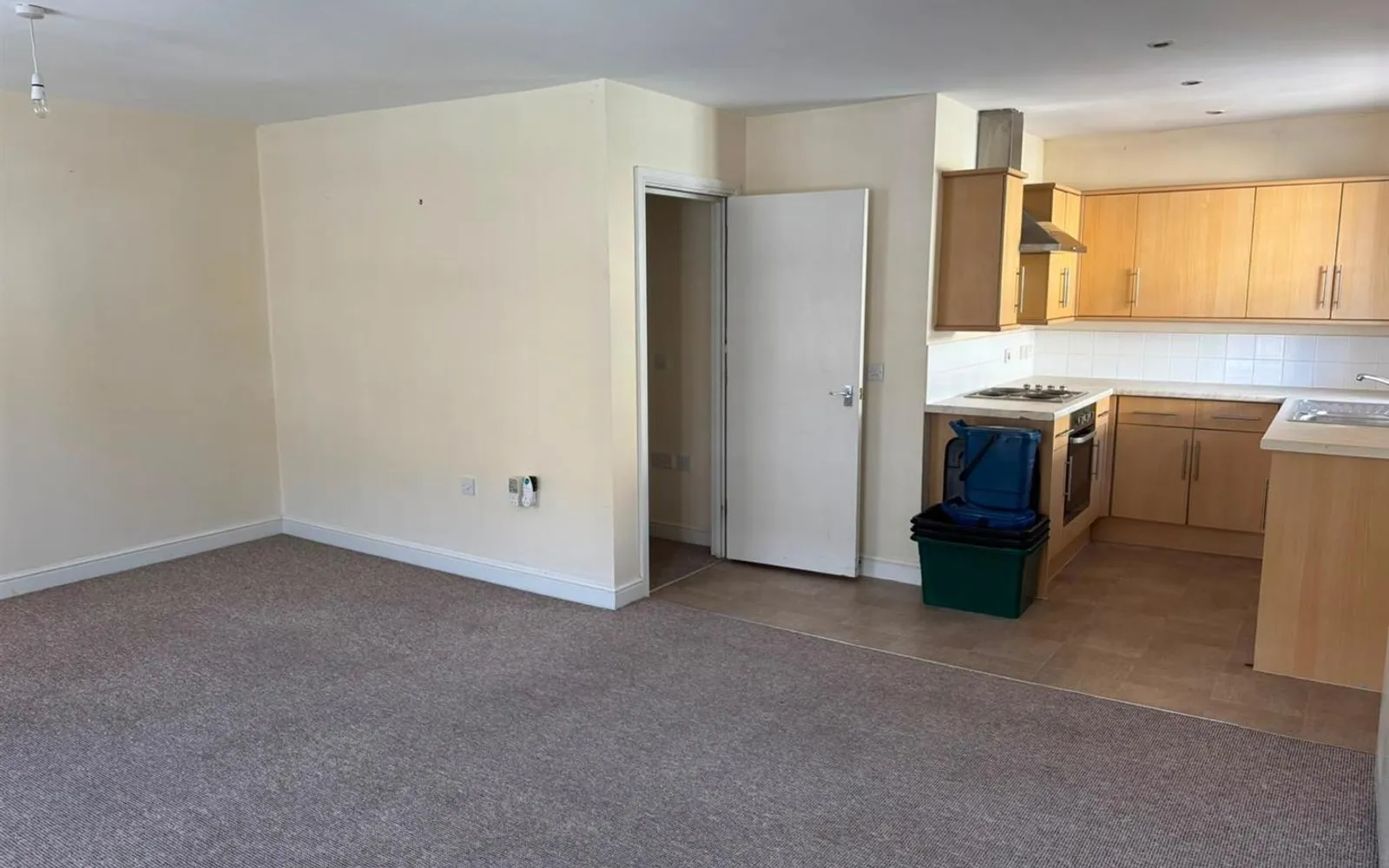 Flat Bampton Street in Mid Devon