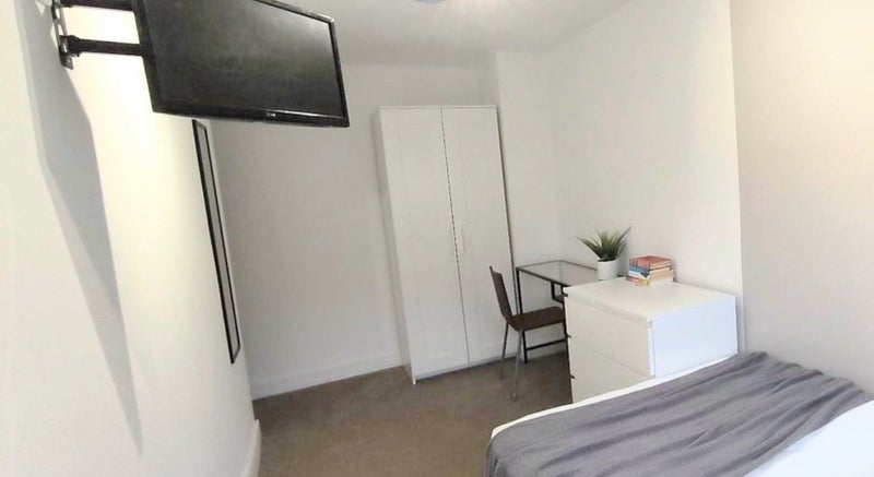 Room The Park in Bristol