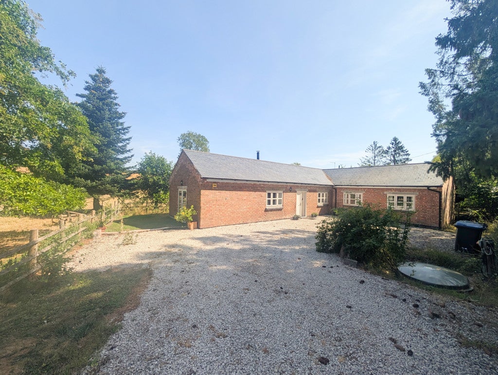 House Kirkby Lane in Hinckley and Bosworth