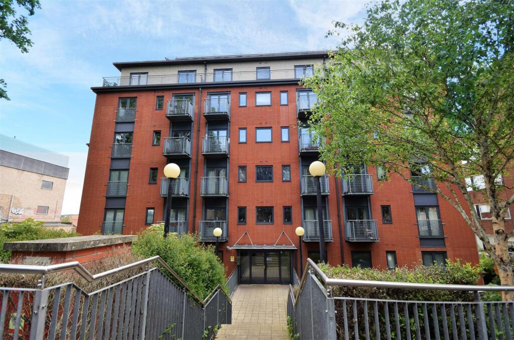 Flat Rouen Road in Norwich