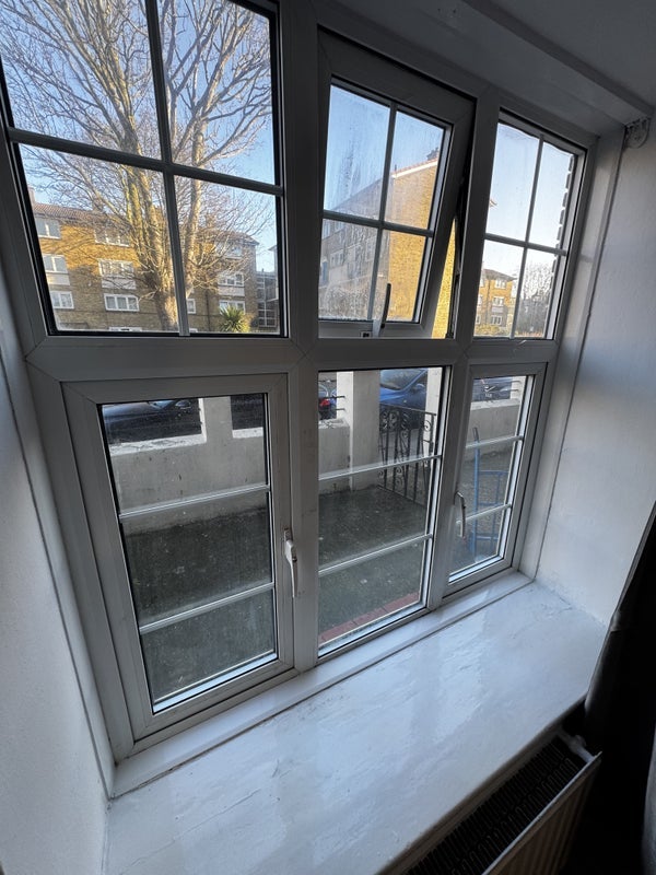 Room Alfred Street in Greater London