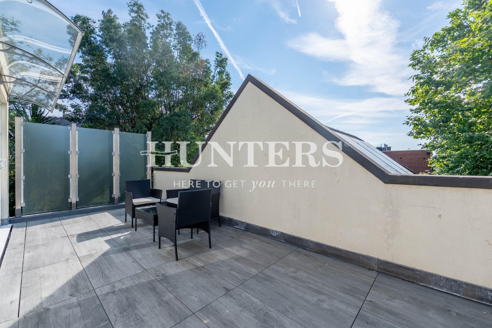 House Westbere Road in Greater London