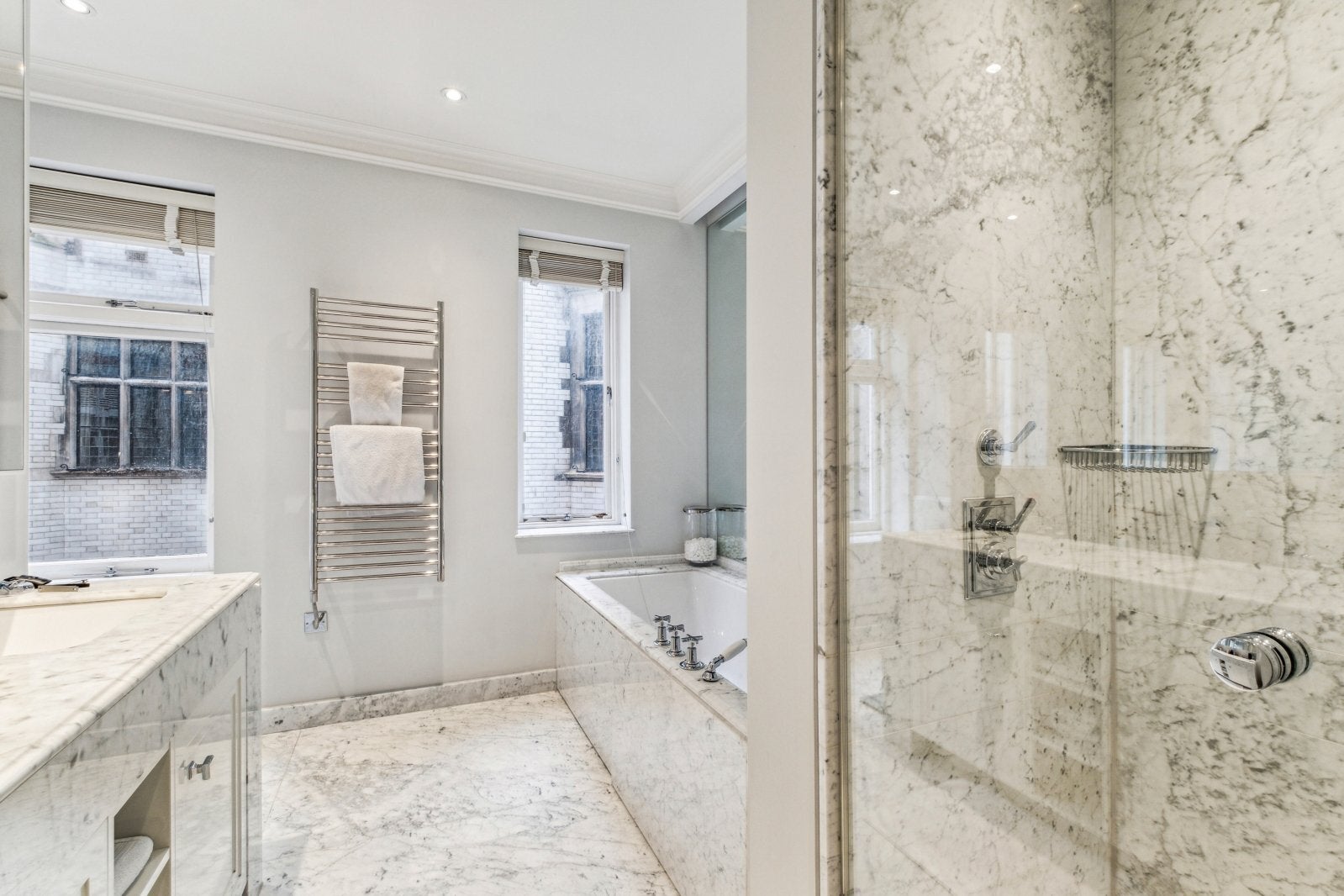 Flat Cadogan Square in Greater London