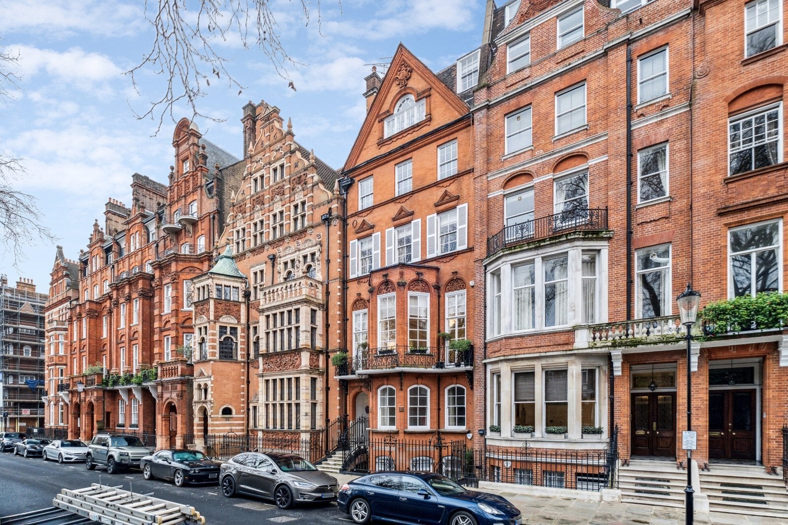 Flat Cadogan Square in Greater London