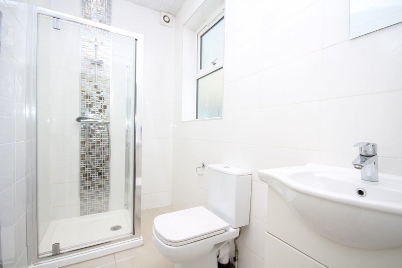 Room Ranelagh Road in Greater London