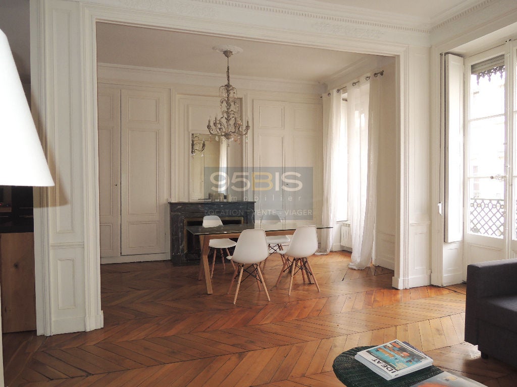 Appartement Place du Maréchal Lyautey à Lyon