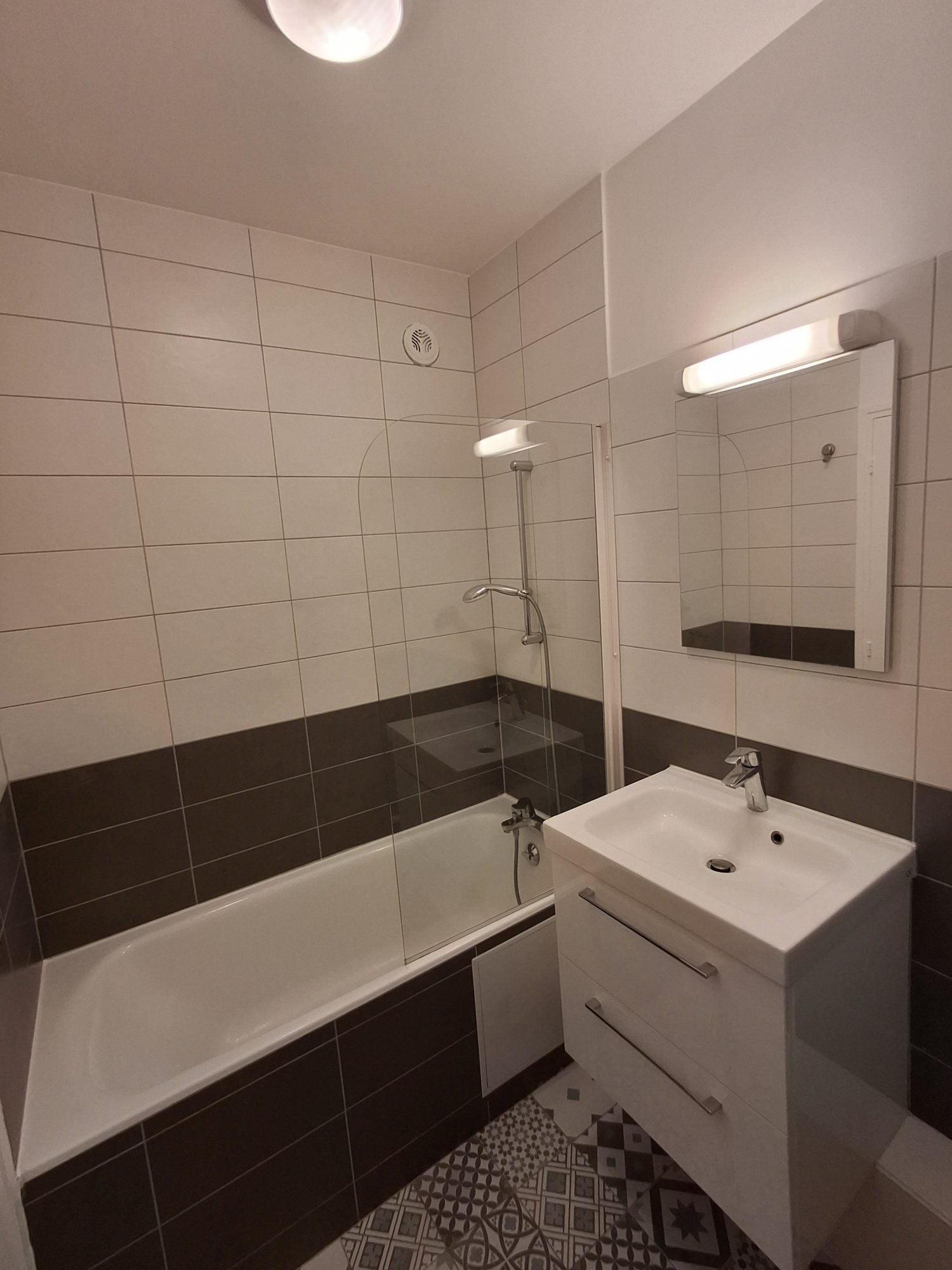 Appartement Rue Cino Del Duca à Neuilly-sur-Seine