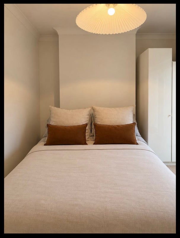 Room Herbert Gardens in Greater London