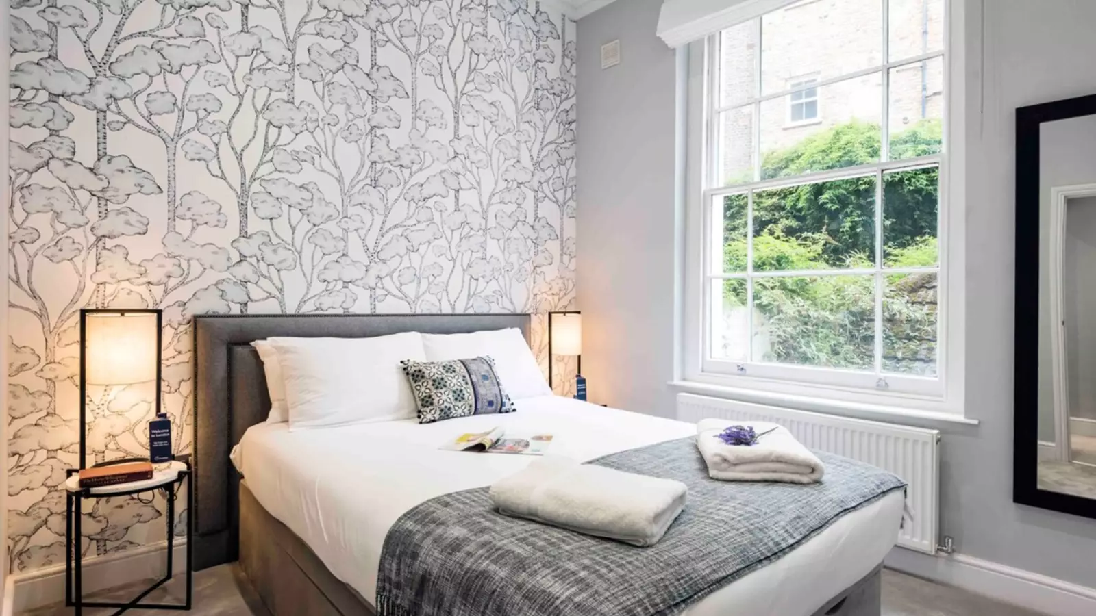 Flat Westbourne Grove in City of Westminster