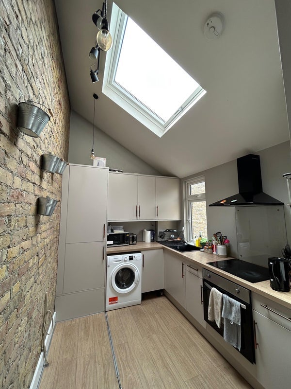 Room Tooting Bec Road in Greater London