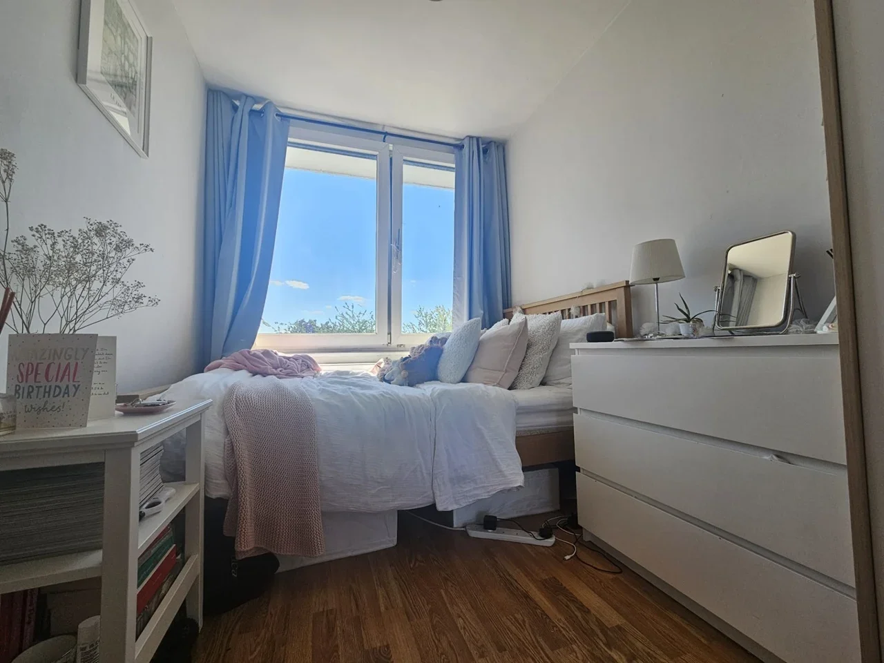 Flat Twyford Street in Greater London