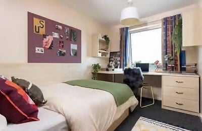 Room Inner Ring Road in Leeds
